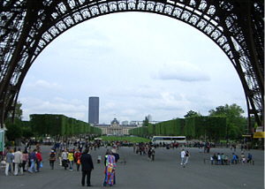 Tour Montparnasse sett från Eiffeltornet